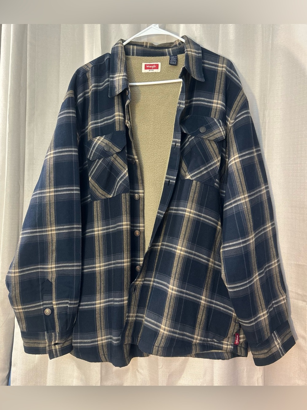 Wrangler Men's Fleece Lined Shirt Jacket Navy Blue Tan Plaid Shacket Size XL